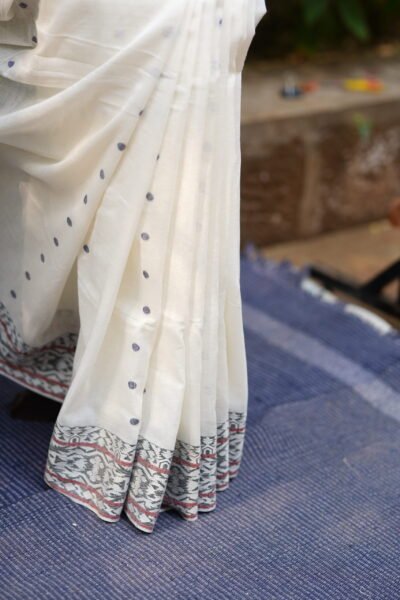 cotton muslin jamdani saree